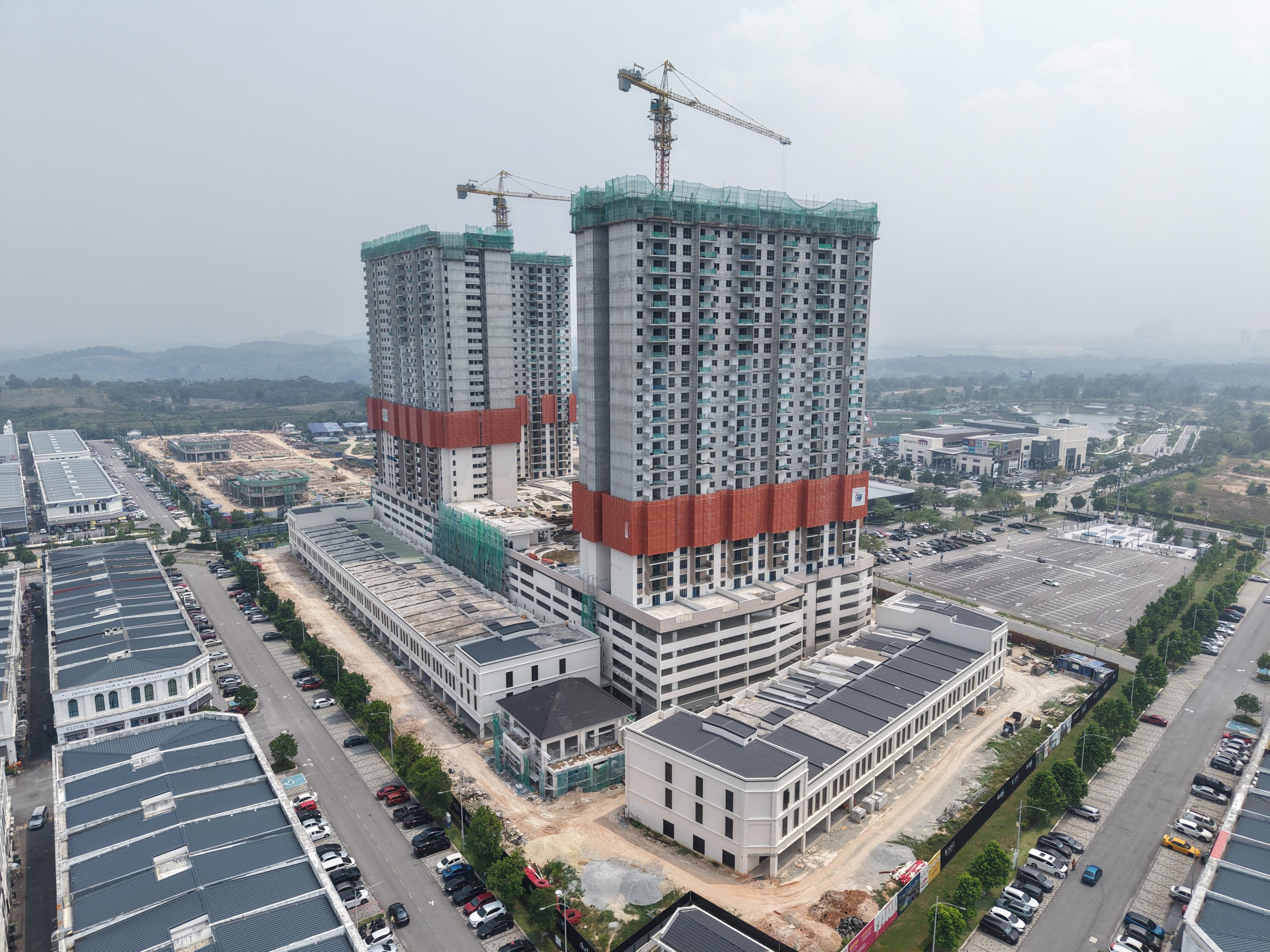 Tower B - Level 31 Unit 17