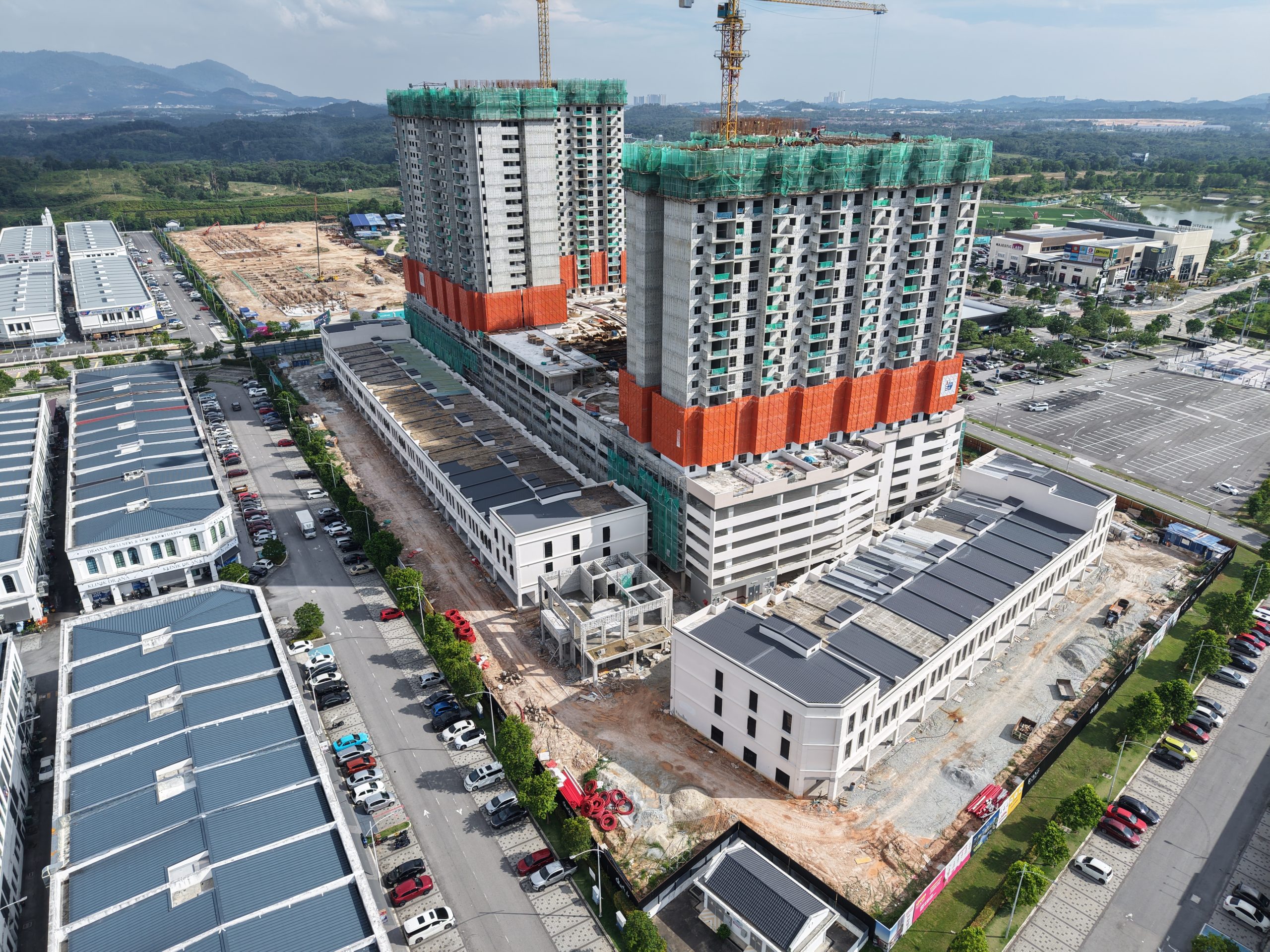 Tower B - Level 18 Unit 17