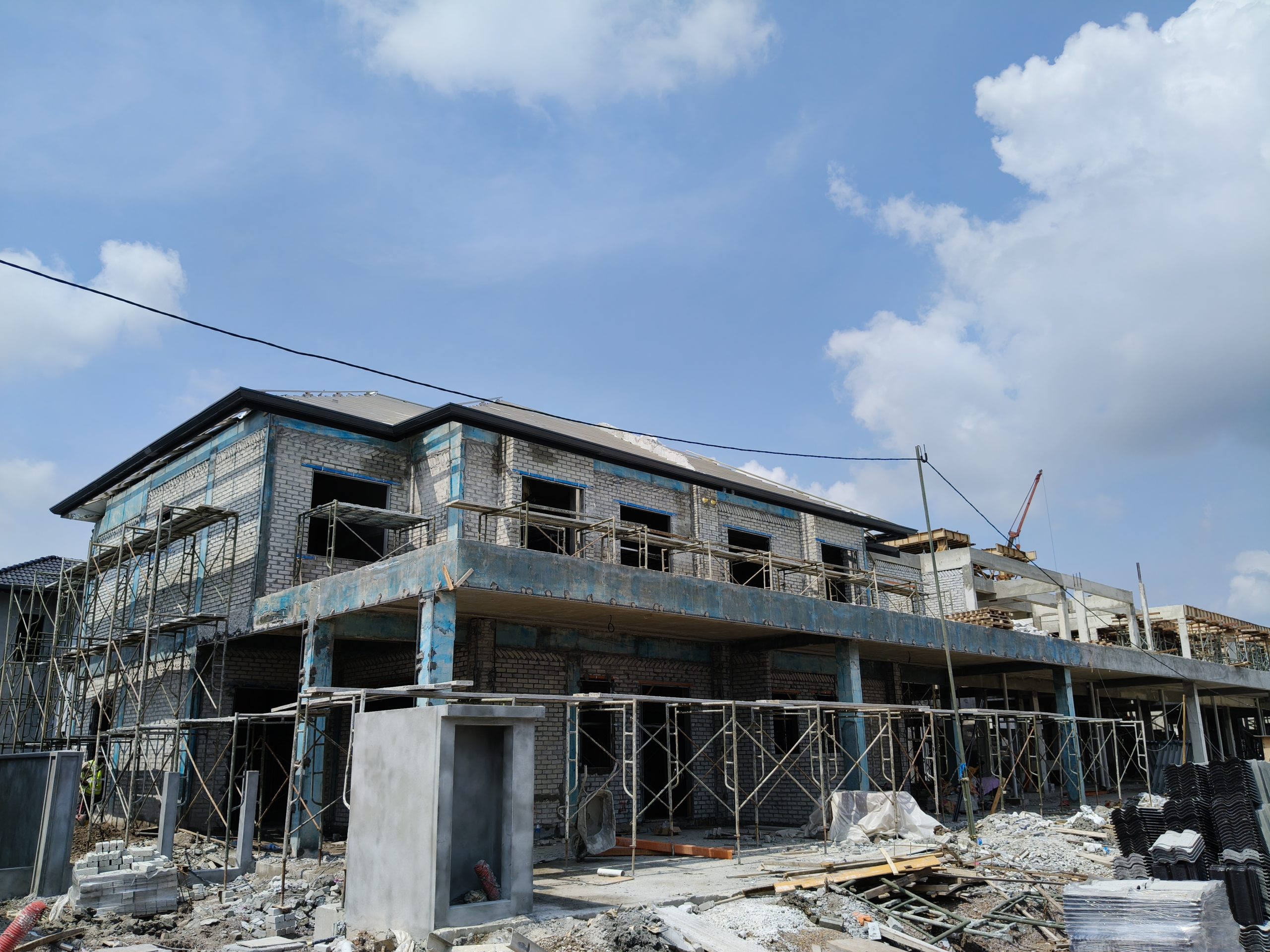 5G (30x60) Roof Covering in progress as of 06/04/2026