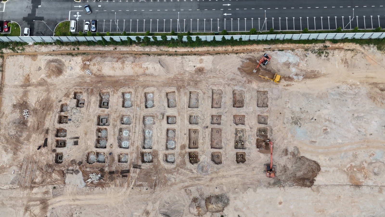 Slowest -Type B (Block 4) - Pile cap works in progress
