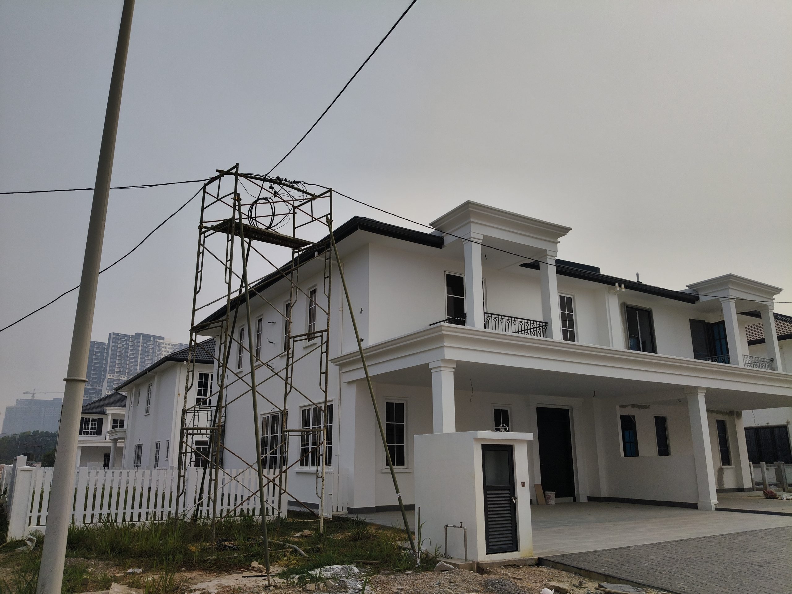 5D (40x75) Final Touch-up work in progress as of 06/10/2026